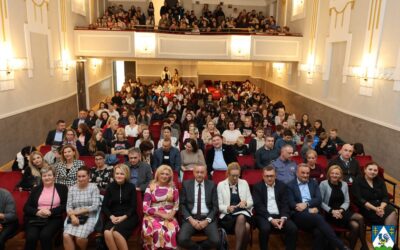 Podizanje svijesti o rodno uvjetovanom kibernetičkom nasilju nad djevojčicama i ženama te stvaranje sigurnijeg online okruženja- panel rasprava u Koprivnici