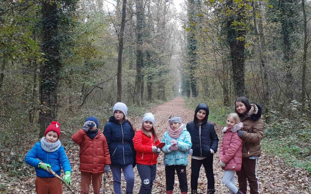 Učenici PŠ Otočka na izvanučioničkoj nastavi – Šetnja godišnjim dobima