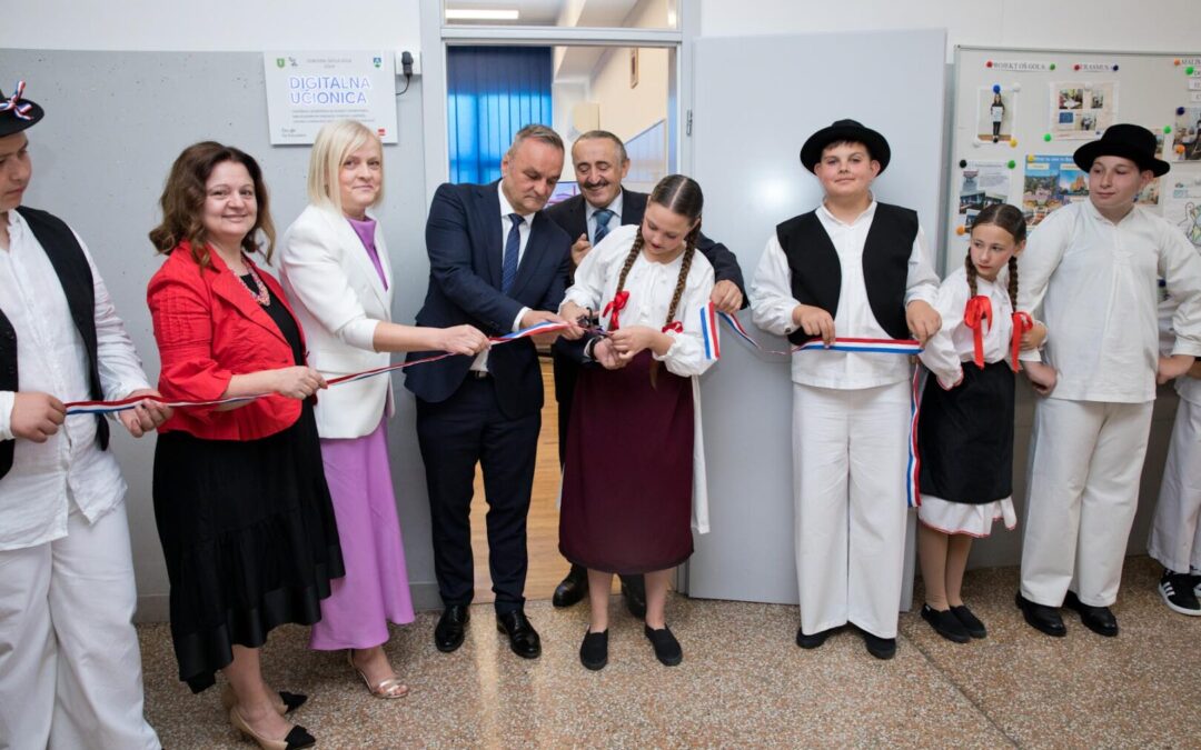 Prva digitalna učionica budućnosti u Koprivničko – križevačkoj županiji otvorena je u OŠ Gola