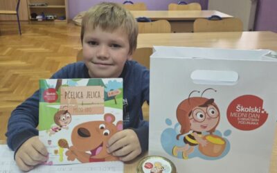 Školski medni dan u OŠ Gola